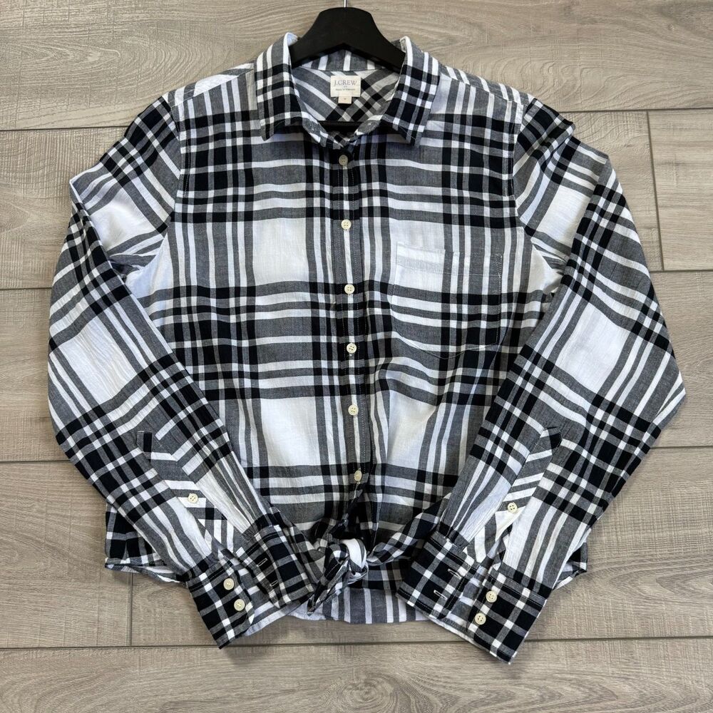 J.Crew Women's Black and White Plaid Tie-Front Button Down Shirt, M